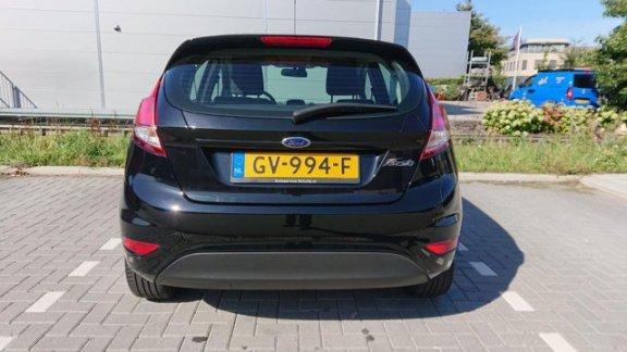 Ford Fiesta - 1.0 Style Navi bluetooth 1e eigenaar nieuw staat - 1