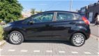 Ford Fiesta - 1.0 Style Navi bluetooth 1e eigenaar nieuw staat - 1 - Thumbnail