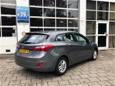 Hyundai i30 Wagon - 1.6 CRDi Bns Ed. Led Navi Ecc Pdc