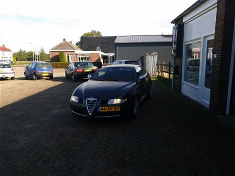 Alfa Romeo GT - 1.9-16V JTD 