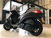 Audi RS6 - Piaggio Scooter 500 LT MP3 Sport Autorijbewijs, Nardo Grey, kleur, Sport - 1 - Thumbnail