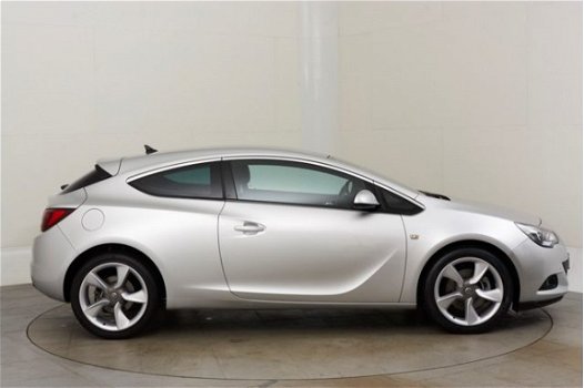 Opel Astra GTC - 1.4 Turbo Sport ZY59516 | Navi | LED | Climate | Cruise | Parkeersensoren V+A | Lic - 1