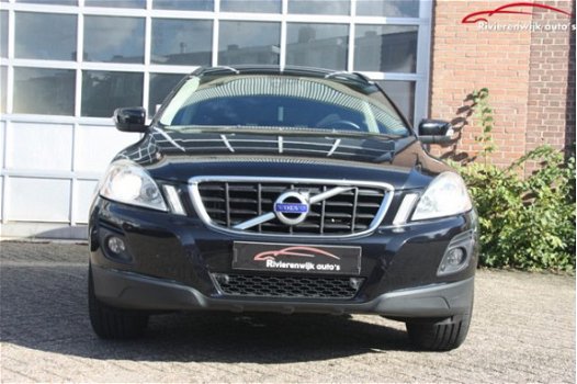 Volvo XC60 - 2.4D FWD R-Design - 1