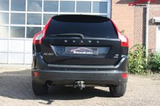 Volvo XC60 - 2.4D FWD R-Design