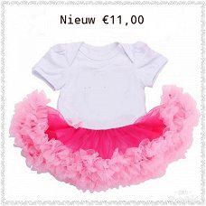New born baby petticoat jurk roze wit mt 62