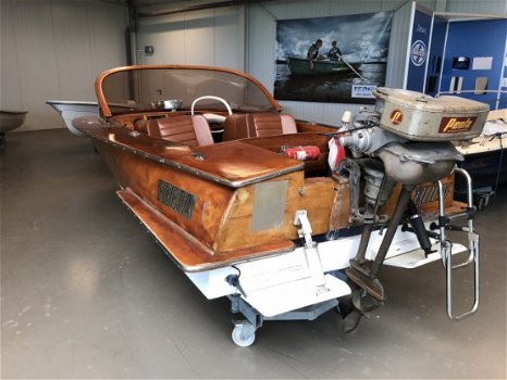 Oldtimer Klassieker motorboot Unieke oldtimer sportboot - 7
