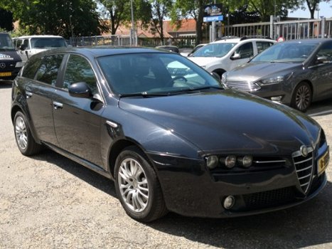 Alfa Romeo 159 Sportwagon - 1.9 JTD Distinctive - 1