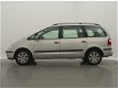 Ford Galaxy - 1.9 TDI Futura 7 PERS. / AIRCO / CRUISE CTR. / AUDIO / LMV / EL. PAKKET / *APK 09-2020 - 1 - Thumbnail