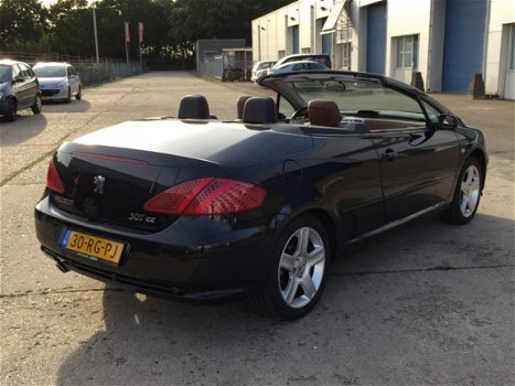 Peugeot 307 CC - 2.0-16V, AIRCO(CLIMA), CRUISE CONTROL, LEDER INTERIEUR, STOELVERWARMING, ELEK-DAK, - 1