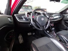 Alfa Romeo Giulietta - 1.4 T 170pk Business Executive Automaat Navig., Sportstoelen met leer/alcanta