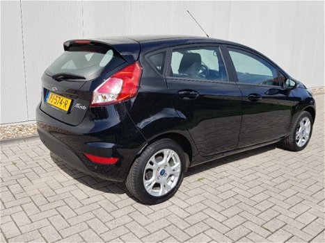 Ford Fiesta - 1.0 Style Ultimate Navigatie, pdc, cruise-control - 1