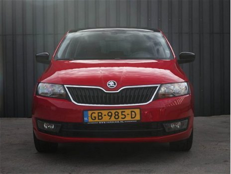 Skoda Rapid Spaceback - 1.2 TSI Greentech Style Edition. Airco, Panoramadak, LM velgen, NL-Auto - 1