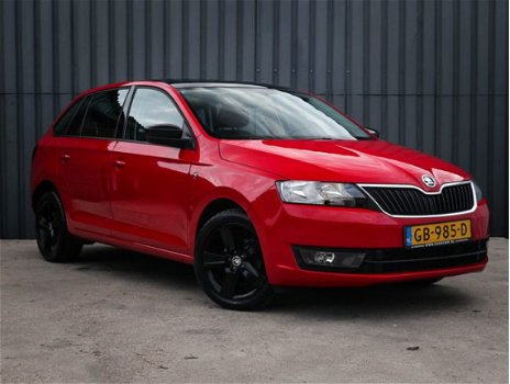 Skoda Rapid Spaceback - 1.2 TSI Greentech Style Edition. Airco, Panoramadak, LM velgen, NL-Auto - 1