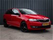 Skoda Rapid Spaceback - 1.2 TSI Greentech Style Edition. Airco, Panoramadak, LM velgen, NL-Auto - 1 - Thumbnail