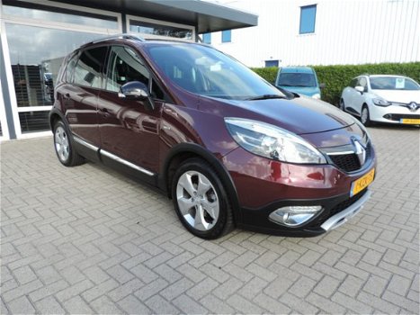 Renault Scénic Xmod - 1.5 dCi Bose 50 procent deal 4.475, - ACTIE X-MOD / LED / Trekhaak / Leer-Alca - 1