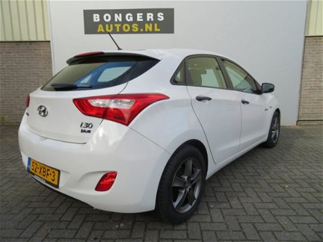 Hyundai i30 - 1.6 GDI I-DRIVE COOL NAV - 1