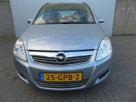 Opel Zafira - 1.8 TEMPTATION NAV - 1