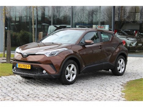 Toyota C-HR - 1.2T DYNAMIC BUSINESS - 1