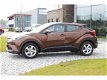 Toyota C-HR - 1.2T DYNAMIC BUSINESS - 1 - Thumbnail