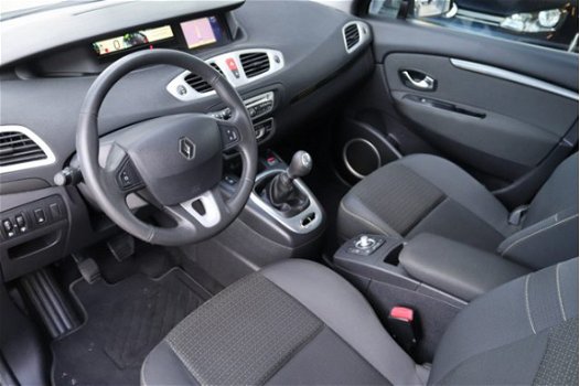 Renault Grand Scénic - 1.4 TCe Expression 7p. 50 procent deal 4.725, - ACTIE Trekhaak / Keyless GO / - 1