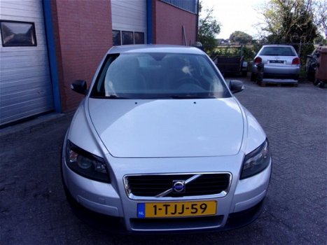 Volvo C30 - 1.6D Summum , geregelde airco - 1