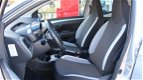 Toyota Aygo - 1.0 VVT-i x-play *PARKEERCAMERA / BLUETOOTH - 1 - Thumbnail