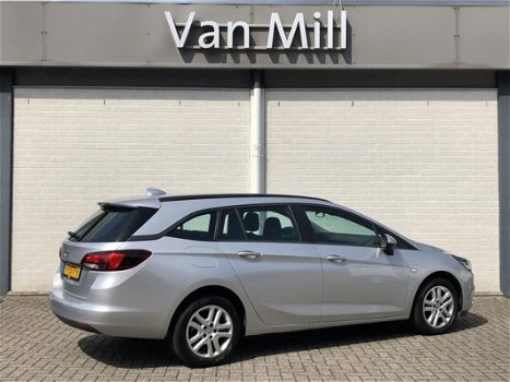 Opel Astra Sports Tourer - 1.0 Online Edition Van €15.995, - voor €14.995, - || Navi | PDC +Camera | - 1