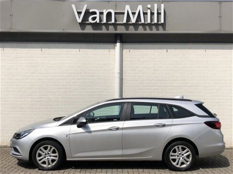 Opel Astra Sports Tourer - 1.0 Online Edition Van €15.995, - voor €14.995, - || Navi | PDC +Camera | - 1