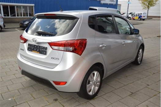 Hyundai ix20 - 5Drs I Airco I Sport velgen I PDC I Dealer onderhouden - 1