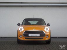 Mini Mini Cooper - 3-deurs | 16" | LED | 8, 8" Navigatie Automaat