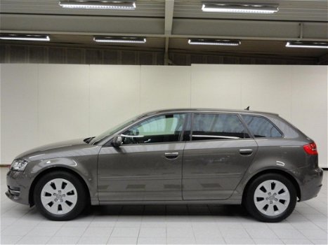 Audi A3 Sportback - 1.2 TFSI Attraction Advance *Trekhaak*Pdc*Navi*Nap*Nieuwstaat - 1