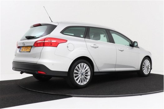 Ford Focus Wagon - 1.0 Titanium Edition | 125 PK | NAVI | Parkeersens | Climate Control - 1