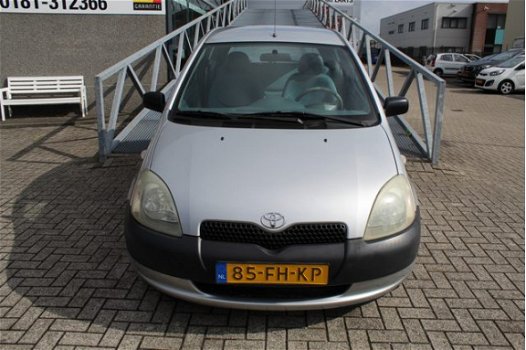 Toyota Yaris - 1.0-16V VVT-i Terra - 1