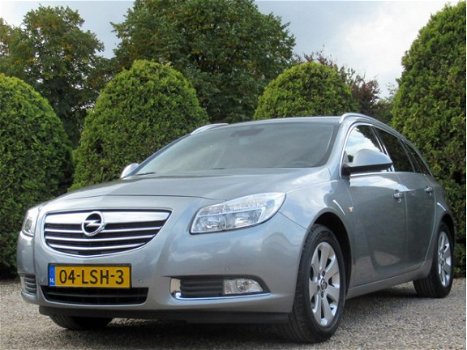 Opel Insignia Sports Tourer - 1.6 T Edition / Navi / Pdc / Ecc - 1