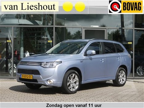 Mitsubishi Outlander - 2.0 PHEV Executive Edition PRIJS IS EX BTW Nav/Climate/Camera - 1