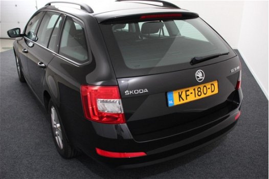 Skoda Octavia Combi - 1.2 TSI GREENTECH ACTIVE (Navi/Airco/BlueToo th) - 1