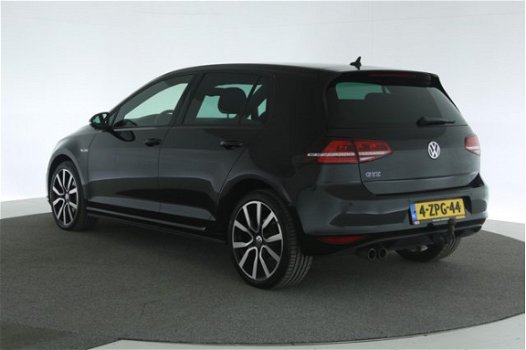 Volkswagen Golf - (J) 1.4 TSI GTE [ Led Navi adap. cruise 7% bijtelling tot 2020 ] Ex BTW - 1