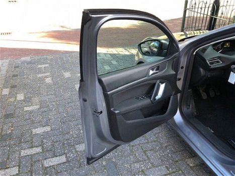 Peugeot 308 SW - 1.6 BlueHDI Blue Lease Executive Pack panoramadak/mistl/trekhaak/alu wielen/navi - 1