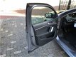 Peugeot 308 SW - 1.6 BlueHDI Blue Lease Executive Pack panoramadak/mistl/trekhaak/alu wielen/navi - 1 - Thumbnail