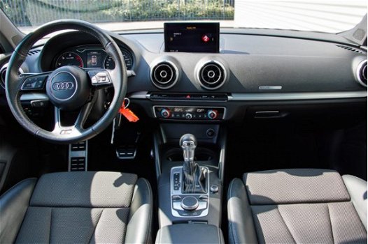 Audi A3 Sportback - 1.6 Tdi 110pk S-tronic Lease Edition, Parkeersensoren, Mmi navigatie, Telefoon - 1