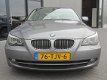 BMW 5-serie - 525i Executive AUTOMAAT Beige Leder, afnb. Trekhaak, PDC achter - 1 - Thumbnail