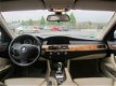 BMW 5-serie - 525i Executive AUTOMAAT Beige Leder, afnb. Trekhaak, PDC achter - 1 - Thumbnail