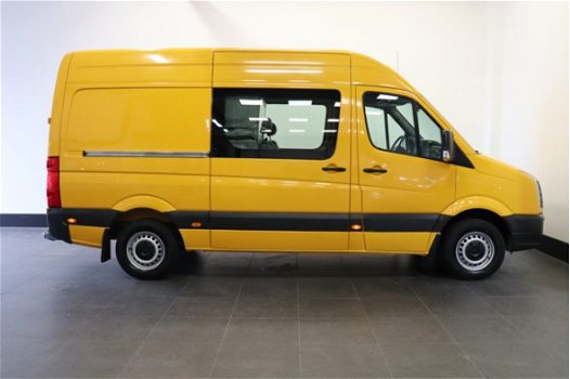 Volkswagen Crafter - 2.0 TDI L2H2 - Dubbel Cabine - Airco - Navi - Trekhaak - € 12.900, - Ex - 1