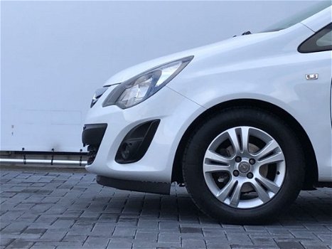 Opel Corsa - 1.3 CDTi EcoFlex S/S Business+ Airco - Navigatie - St. bediening - Centrale deurverg - 1