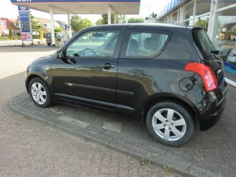 Suzuki Swift - 1.3 Exclusive AUTOMAAT/ LEER - 1