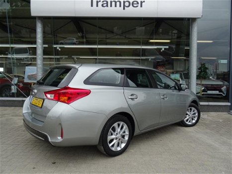 Toyota Auris Touring Sports - 1.6 Now - 1