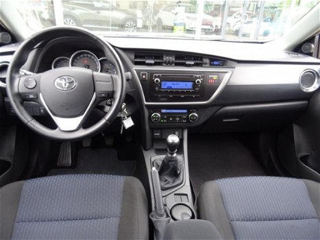 Toyota Auris Touring Sports - 1.6 Now - 1