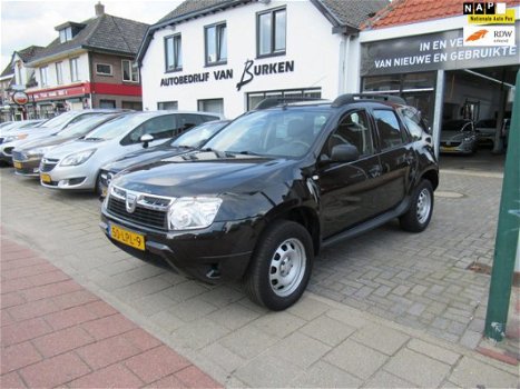 Dacia Duster - 1.6 Ambiance 2wd Hoogzitter, Airco, Trekhaak, Stuurbekrachtiging, Dalrail, Centr.deur - 1