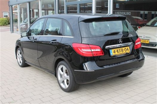 Mercedes-Benz B-klasse - 180 Ambition / Xenon / Navigatie / Airco - 1