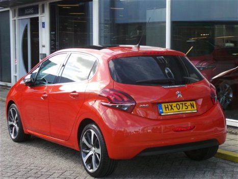 Peugeot 208 - 1.2 Puretech 110pk 5D Première *Sportieve uitvoering - 1